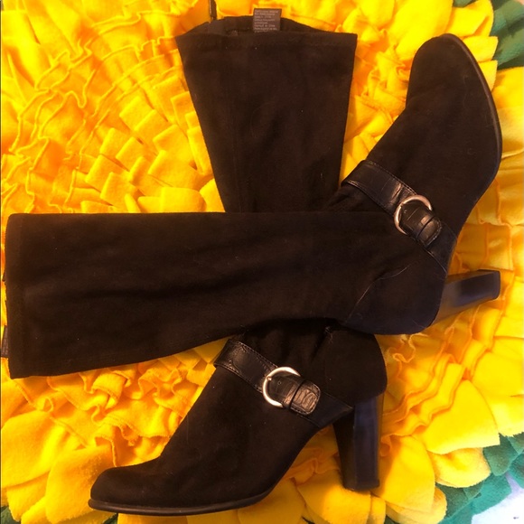 Predictions Shoes - Gorgeous, Super Soft & Supple,  Suede Dress Boots